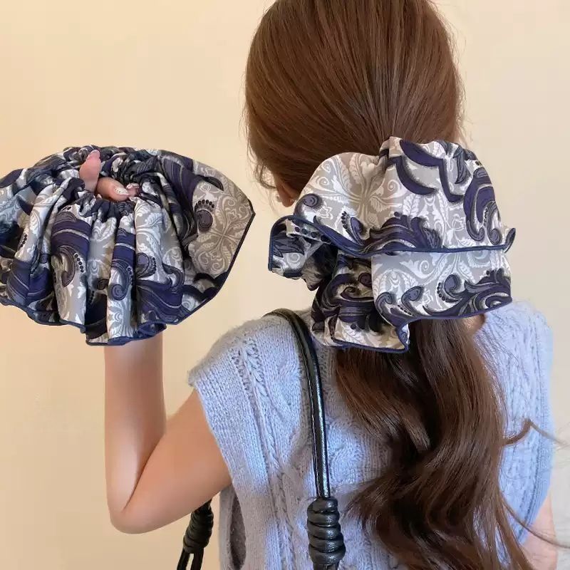 Travel Accessories For Elderly - 1pc Autumn and winter high-end totem